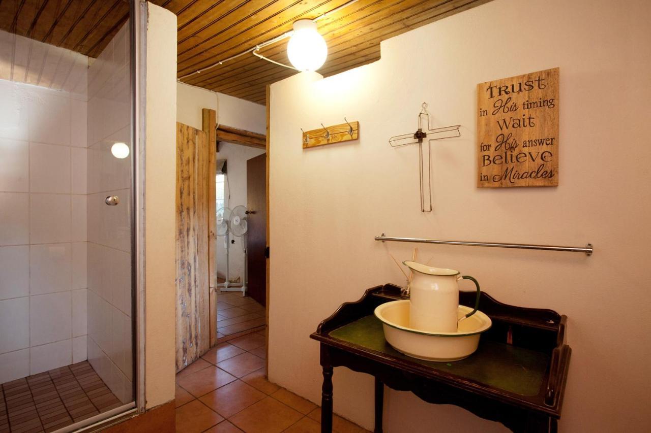 Baviaanskloof Guest Cottages Studtis Bagian luar foto