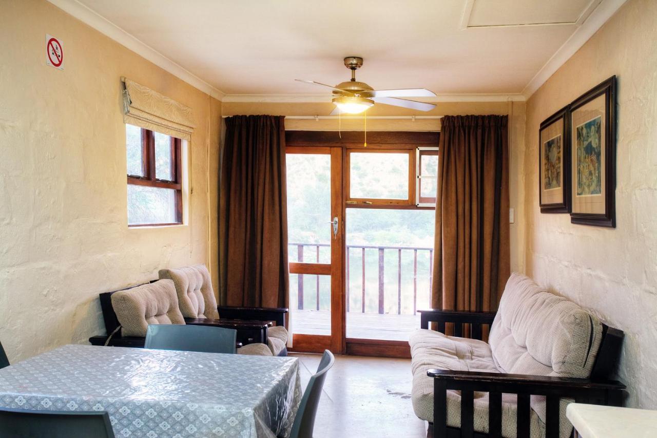 Baviaanskloof Guest Cottages Studtis Bagian luar foto