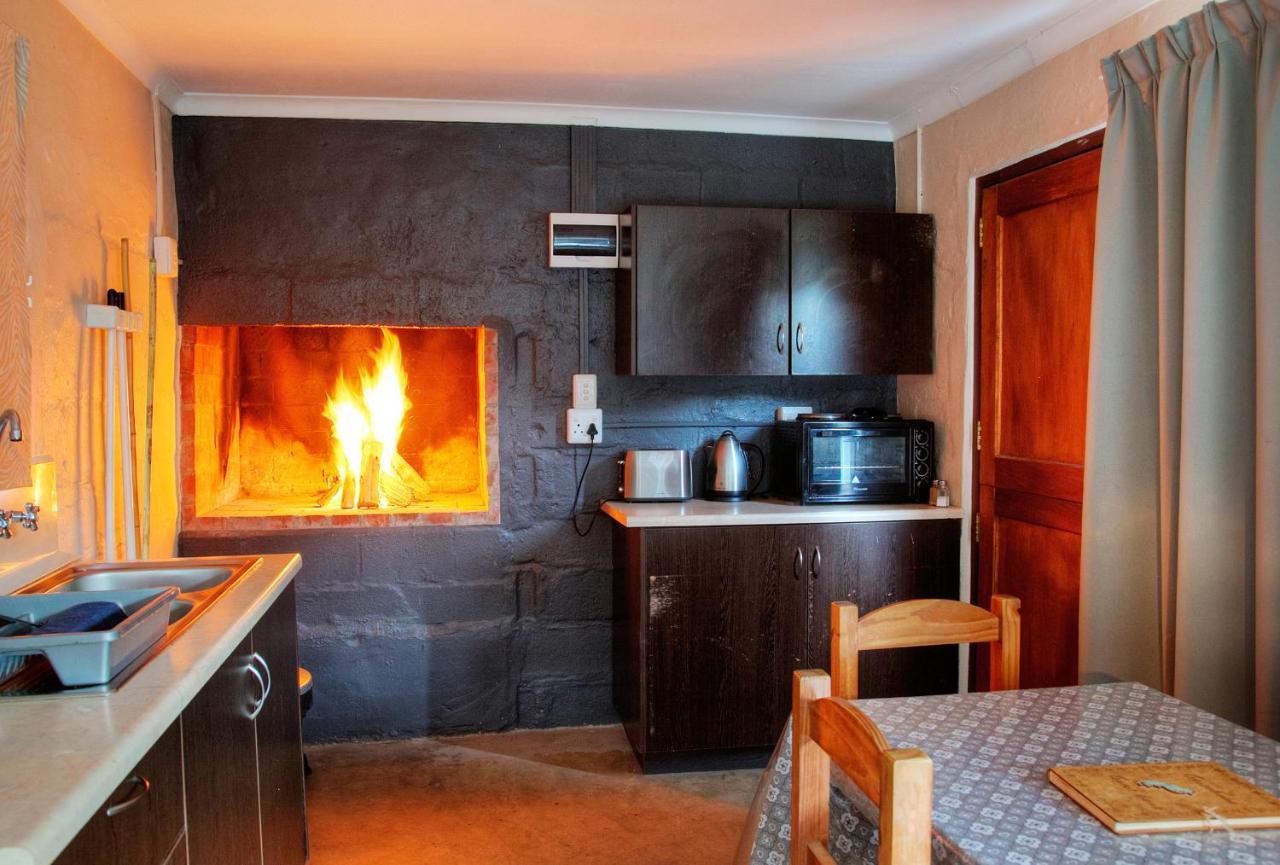 Baviaanskloof Guest Cottages Studtis Bagian luar foto